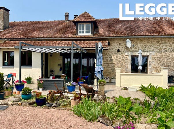 Saint-Saud-Lacoussière, Nouvelle-Aquitaine 24470