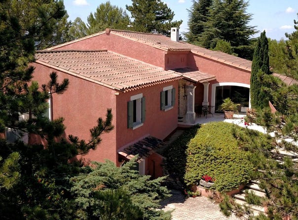 Saint-Saturnin-lès-Apt, Provence-Alpes-Côte-d'Azur 84490