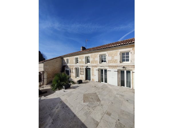 Saint-Vaize, Poitou-Charentes 17100