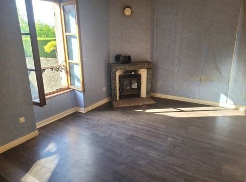 Couches, Bourgogne 71490