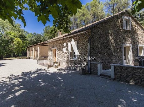 Fontaine-de-Vaucluse, Provence-Alpes-Côte d'Azur 84800