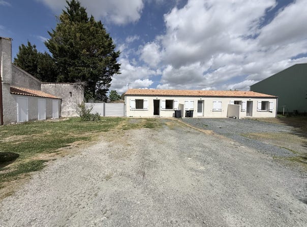 Clavette, Poitou-Charentes 17220