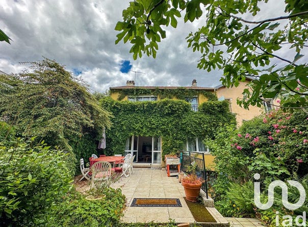 Sèvres, Île-de-France 92310