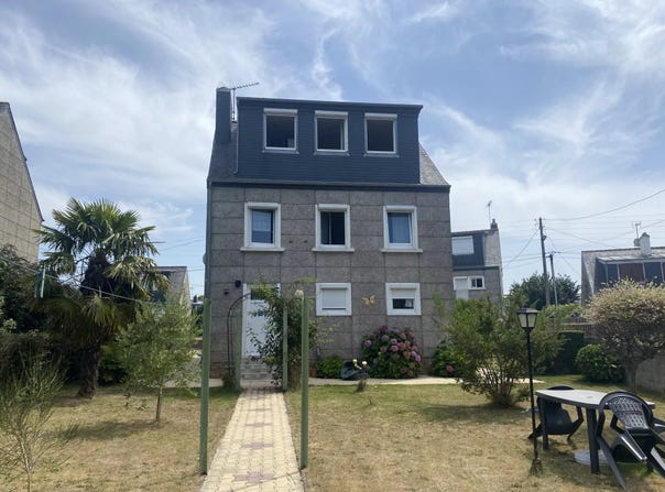 Guingamp, Côtes-d'Armor 22200