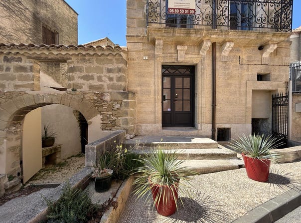 Saint-Quentin-la-Poterie, Languedoc-Roussillon 30700
