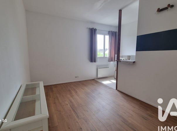 Montargis, Centre-Val de Loire 45200