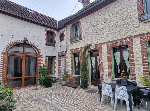 Maison-Rouge, Ile-de-France 77370