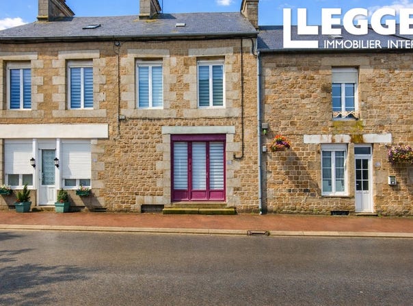 Buais-Les-Monts, Normandy 50640