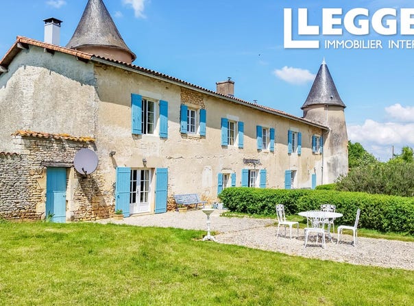 Civray, Nouvelle-Aquitaine 86400