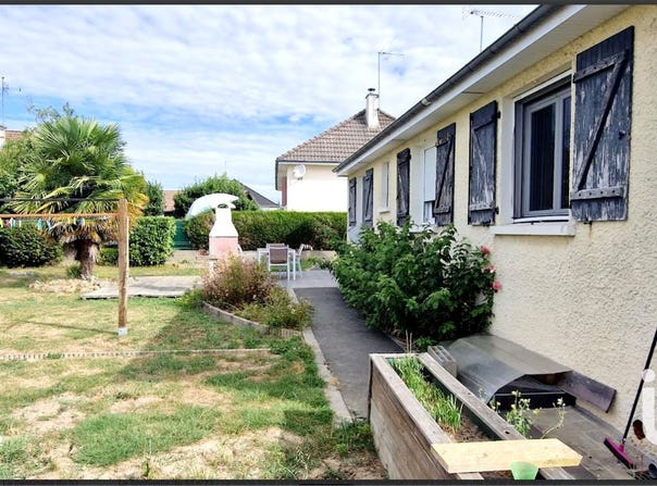 Argentré, Pays de la Loire 53210