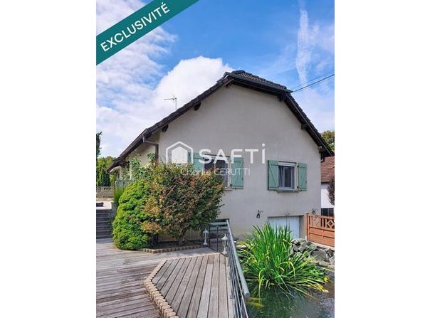 Issans, Franche-Comté 25550