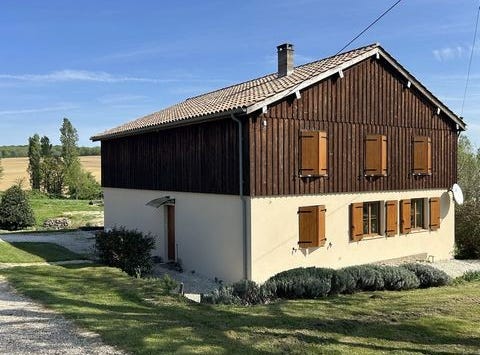 Seyches, Lot-Et-Garonne