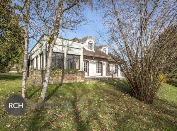 Vaux-sur-Seine, Yvelines 78740