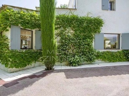 Grasse, Provence-Alpes-Côte d'Azur 06740