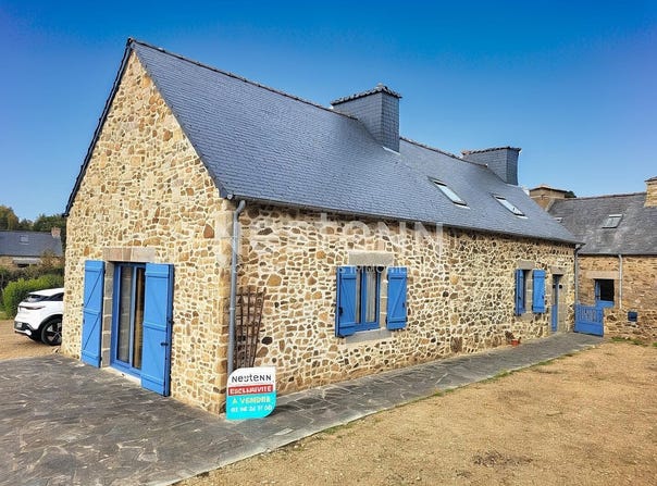 Plouha, Brittany 22580