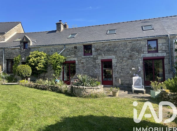 Limerzel, Brittany 56220