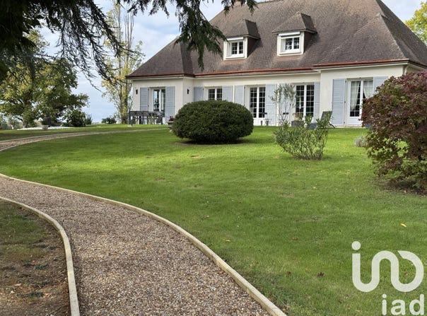 Brou, Centre-Val de Loire 28160