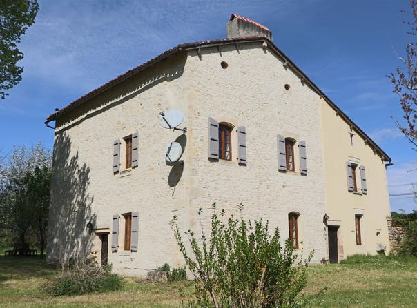 Les Pins, Poitou-Charentes 16260