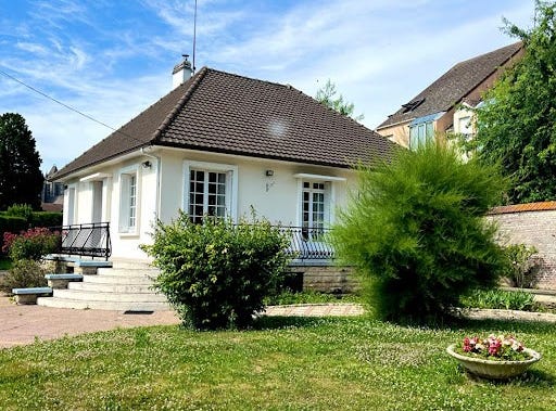 Noyon, Hauts-de-France 60400
