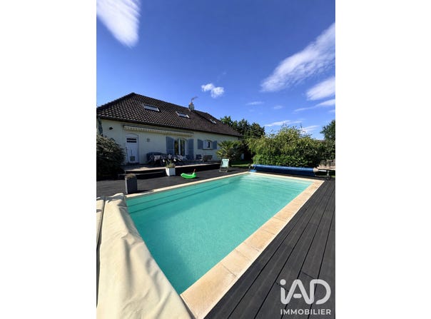 Cormost, Grand Est 10800