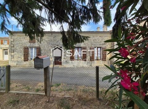 Saint-Savinien, Poitou-Charentes 17350