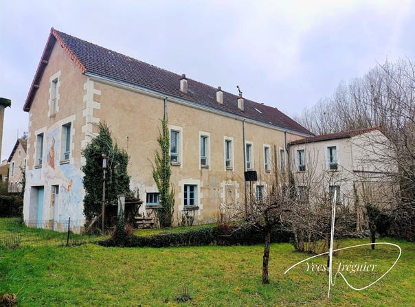 Montrésor, Centre 37460