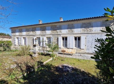 ST HILAIRE DE VILLEFRANCH, Poitou-Charentes 17770