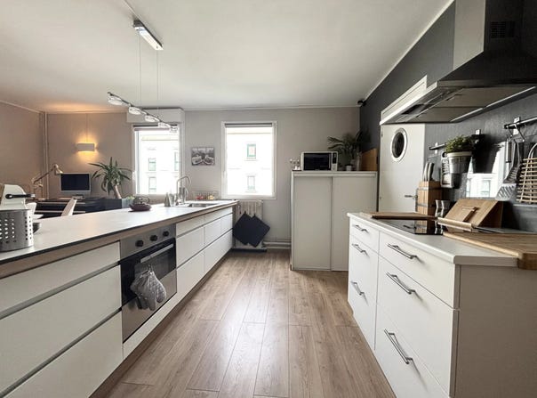 Tours, Indre-et-Loire 37000