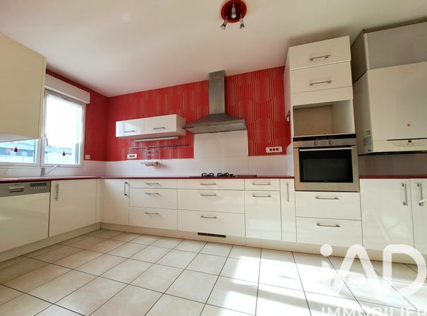 Le Mans, Pays de la Loire 72000