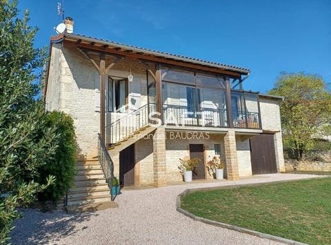 Macon, Bourgogne 71000