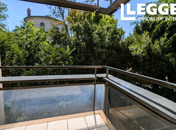 Avignon, Provence-Alpes-Côte d'Azur 84000