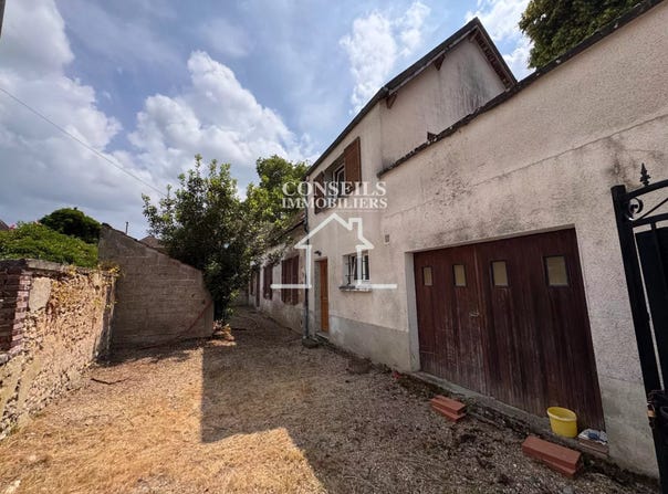 Saint-Julien-du-Sault, Yonne 89330