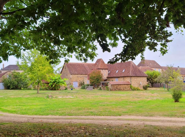 SAINT YRIEIX LA PERCHE, Nouvelle-Aquitaine 87500