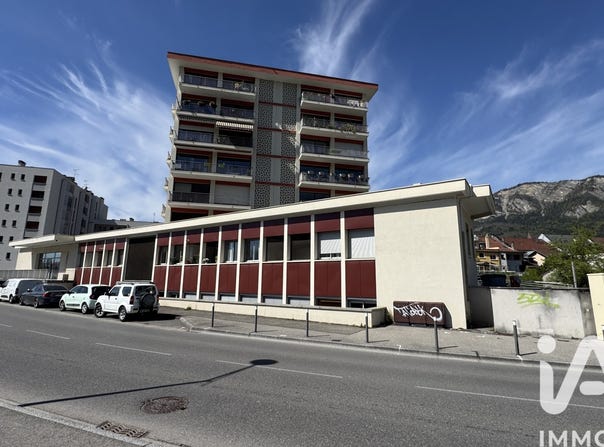Bonneville, Auvergne-Rhône-Alpes 74130