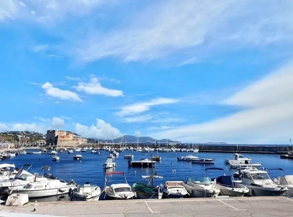 Toulon, Provence-Alpes-Côte-d'Azur 83000