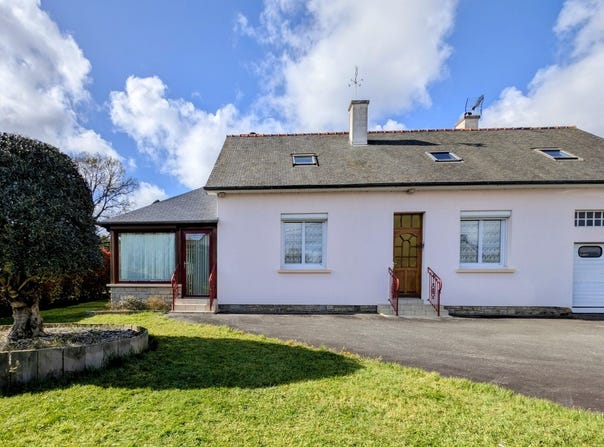 Caulnes, Brittany 22350