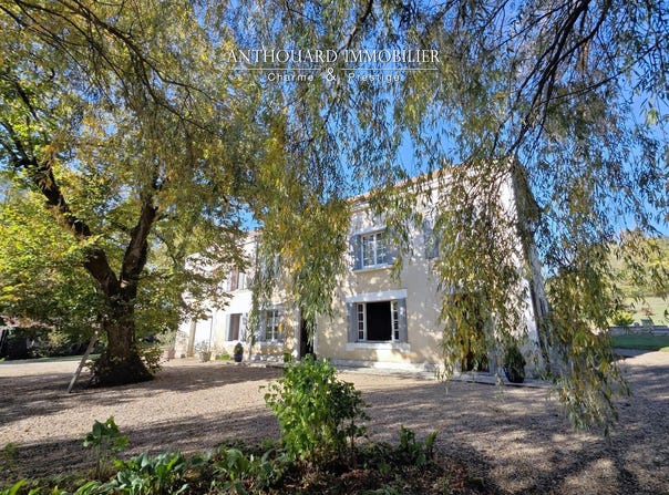 Issac, Aquitaine 24400