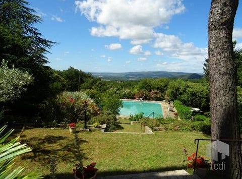 CHATEAUNEUF DU RHONE, Rhône-Alpes 26780