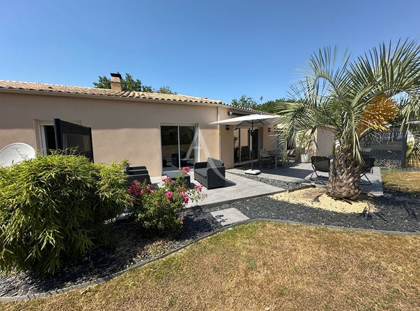 AIZENAY, Pays de la Loire 85190