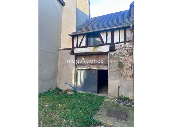 Sens, Bourgogne 89100