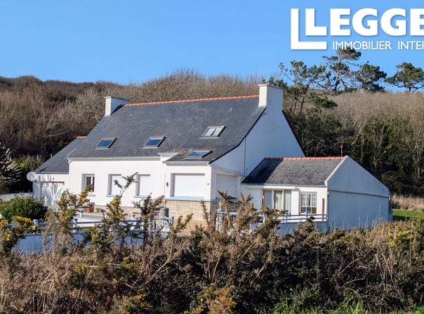 Cléden-Cap-Sizun, Brittany 29770