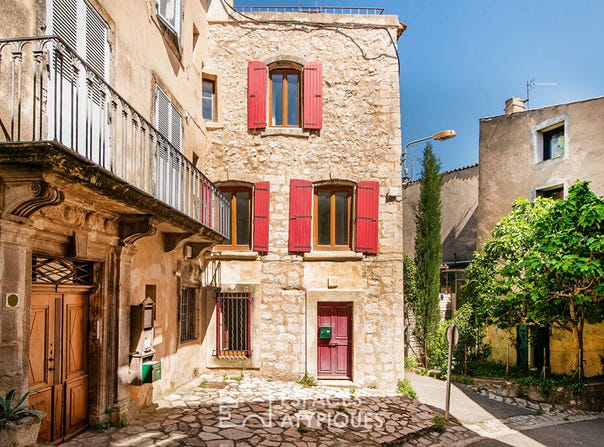 REILLANNE, Provence-Alpes-Côte d'Azur 04110