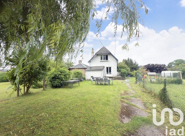 La Neuville-Chant-d'Oisel, Normandy 76520