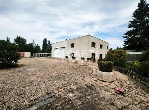 Verneuil-En-Halatte, Picardie 60550