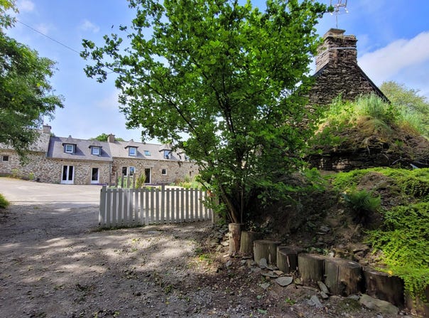 Le Haut-Corlay, Brittany 22320