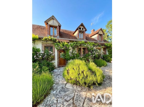 Douchy, Centre-Val de Loire 45220