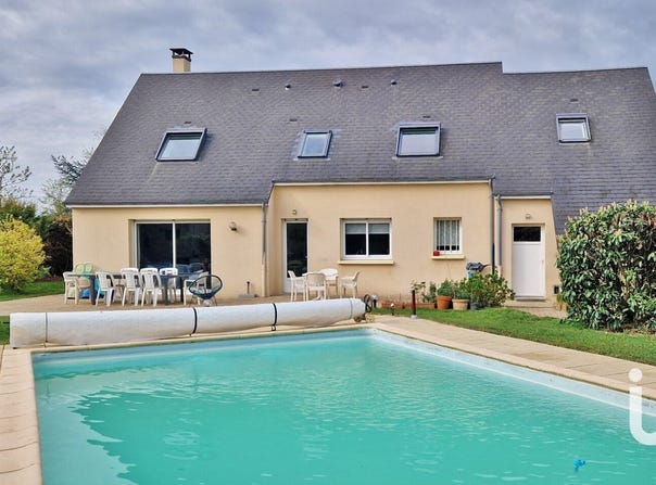 La Suze-sur-Sarthe, Pays de la Loire 72210