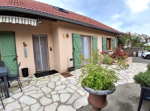 BELFORT, Bourgogne-Franche-Comté 90000