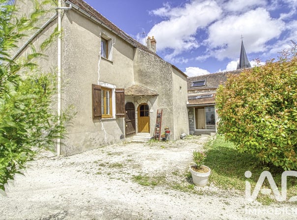 Puiseaux, Centre-Val de Loire 45390