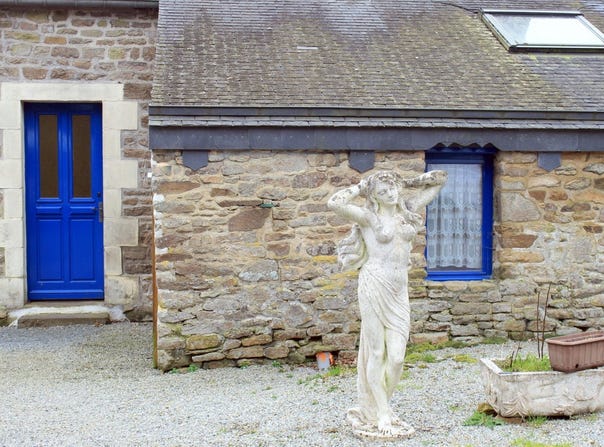 Plésidy, Brittany 22720